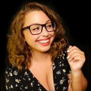 Laci Green- Wiki, Age, Height, Husband, Net Worth (Updated on February