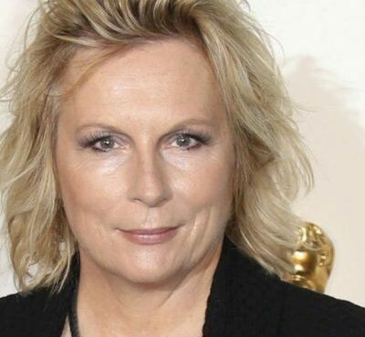 Jennifer Saunders