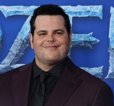 Josh Gad