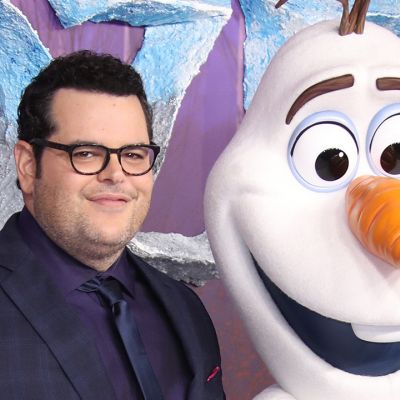Josh Gad
