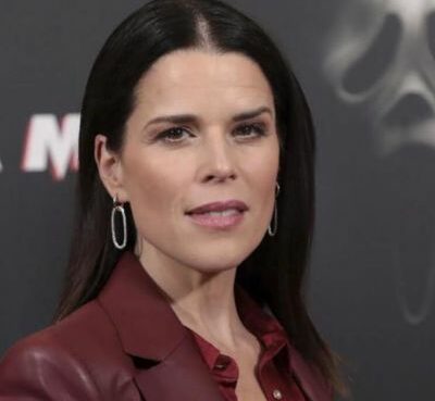 Neve Campbell