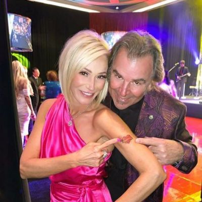 Paula White