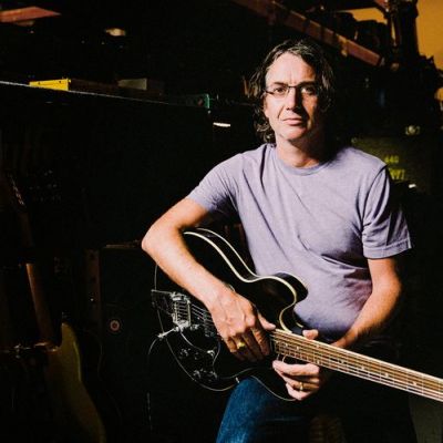 Stone Gossard
