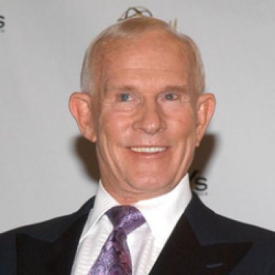 Tom Smothers