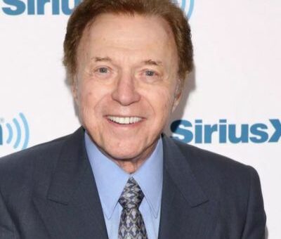 Steve Lawrence
