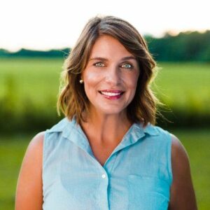 Vivian Howard- Wiki, Age, Height, Husband, Net Worth (Updated on