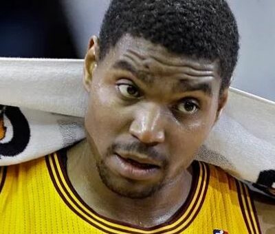 Andrew Bynum
