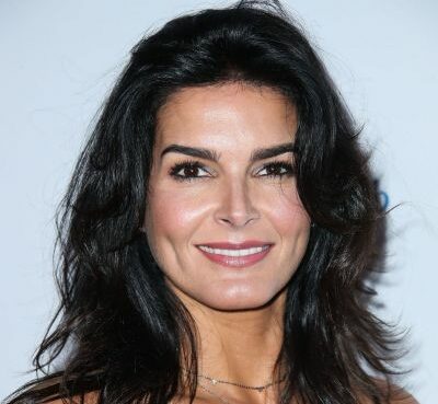 Angie Harmon's