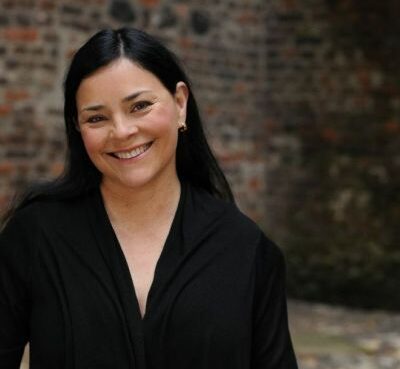 Diana Gabaldon