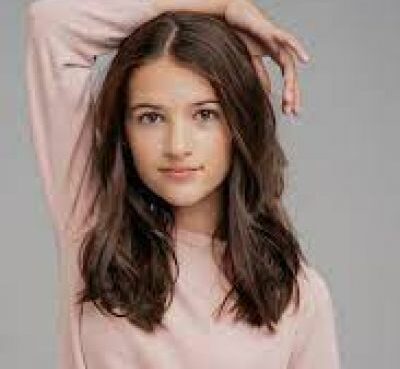 Satine Scarlett Montaz