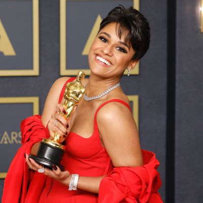 Ariana DeBose- Wiki, Age, Height, Boyfriend, Net Worth (Updated on