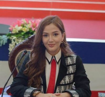 Deniece Cornejo