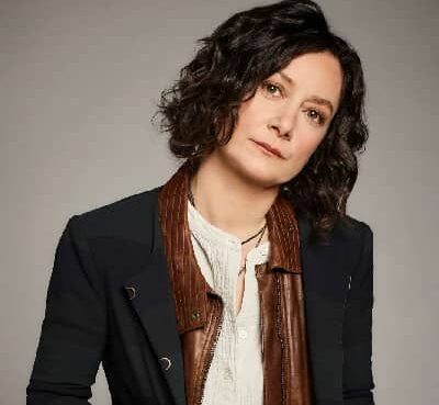 Sara Gilbert