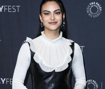 Camila Mendes