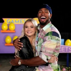 Love Island Star Deb Chubb And Jesse Bray Split Up After Dating For
