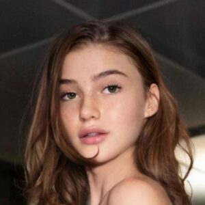 Olivia Casta- Wiki, Age, Height, Boyfriend, Net Worth (Updated on
