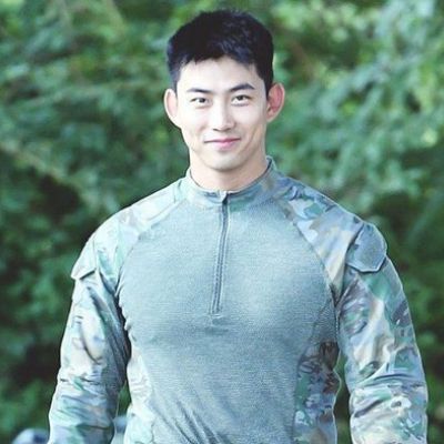 2PM's Taecyeon