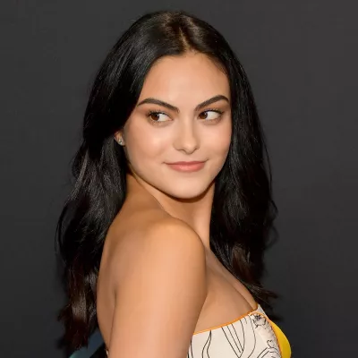 Camila Mendes Age