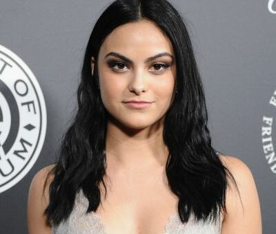 Camila Mendes