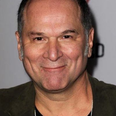 John Kapelos