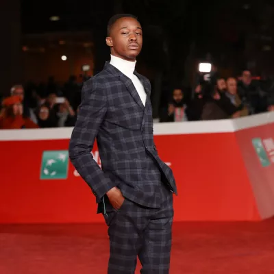 Ashton Sanders Height