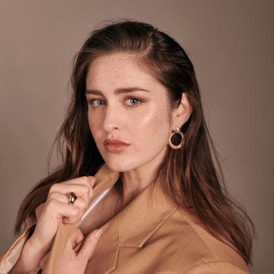 Danielle Galligan Age