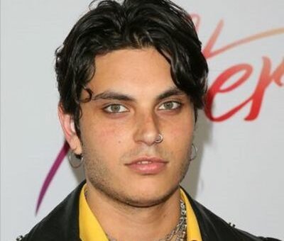 Samuel Larsen
