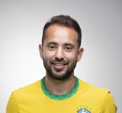 Everton Ribeiro