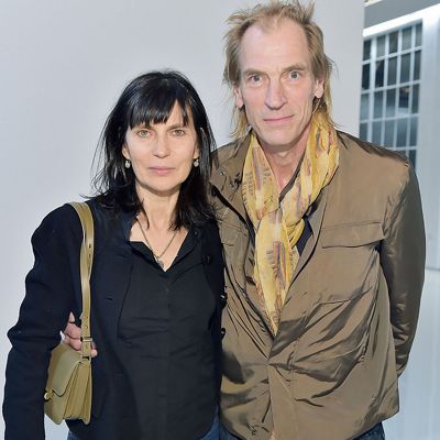  Julian Sands Wife
