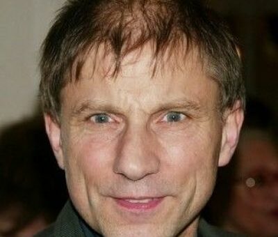 Simon McBurney