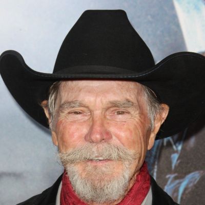 Buck Taylor