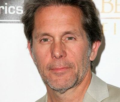 Gary Cole