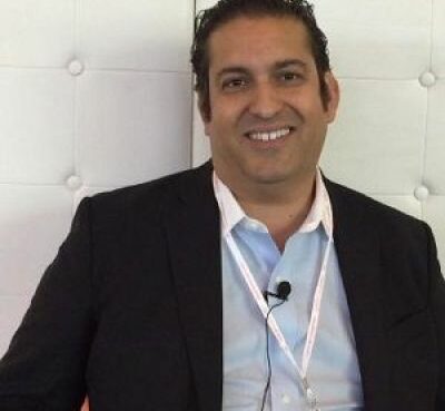 Jonathan R. Dariyanani