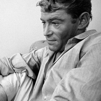 Peter O'Toole – Along the Sky Road to Aqaba