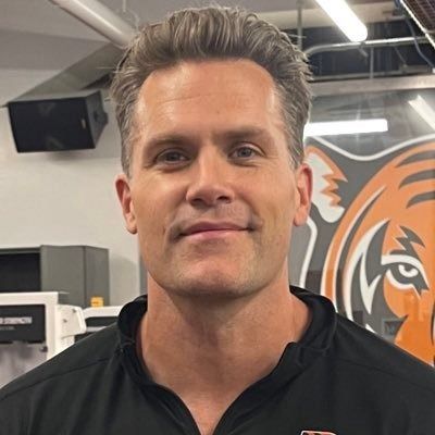 Kyle Brandt- Wiki, Age, Height, Net Worth, Wife (Updated on February 2024)