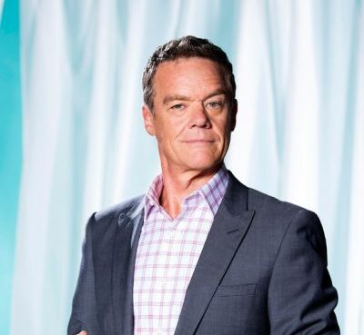 Stefan Dennis
