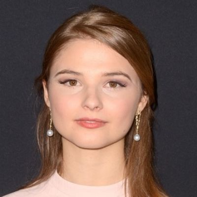 Stefanie Scott