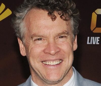 Tate Donovan