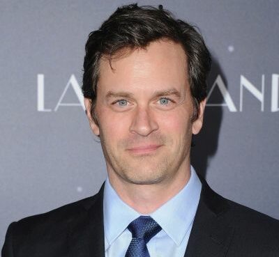 Tom Everett Scott