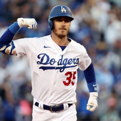 Is Cody Bellinger Married To His Girlfriend Chase Carter? Family And ...