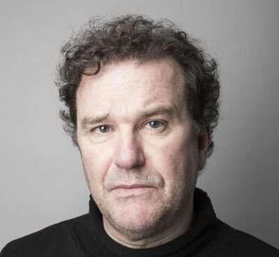 Douglas Hodge