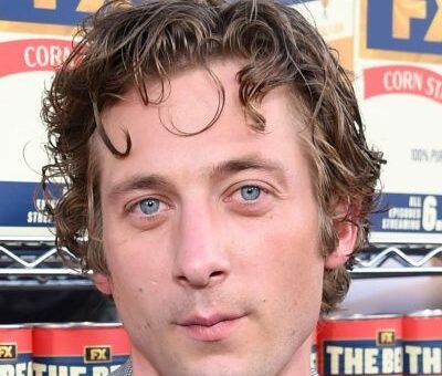 Jeremy Allen White