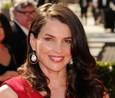 Julia Ormond