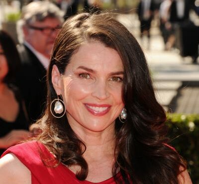 Julia Ormond