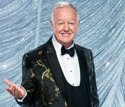 Les Dennis