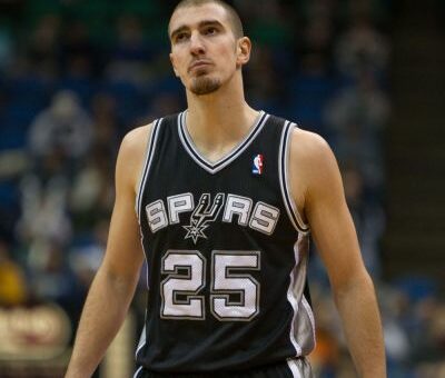 Nando De Colo