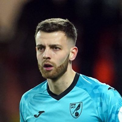Angus Gunn
