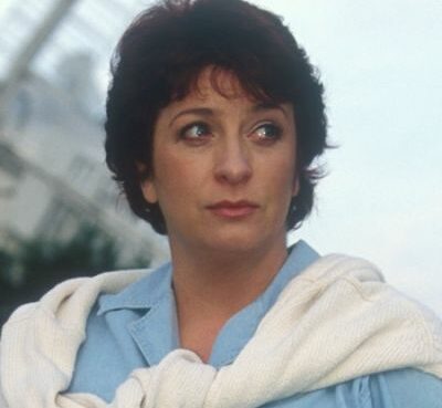 Caroline Quentin